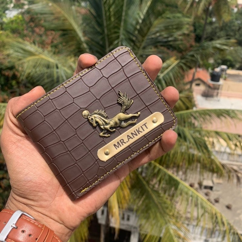 Discover premium mens wallets