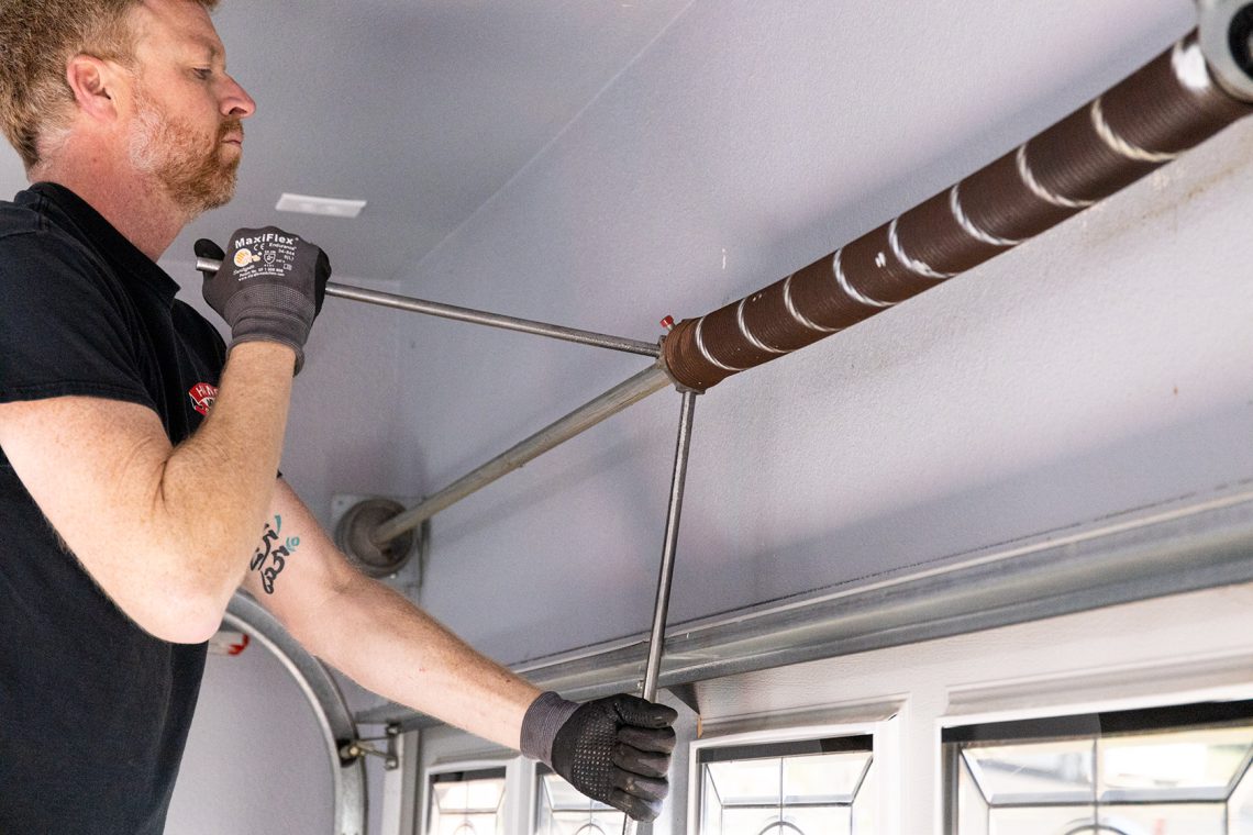The Benefits of Professional Garage Door Repair Service