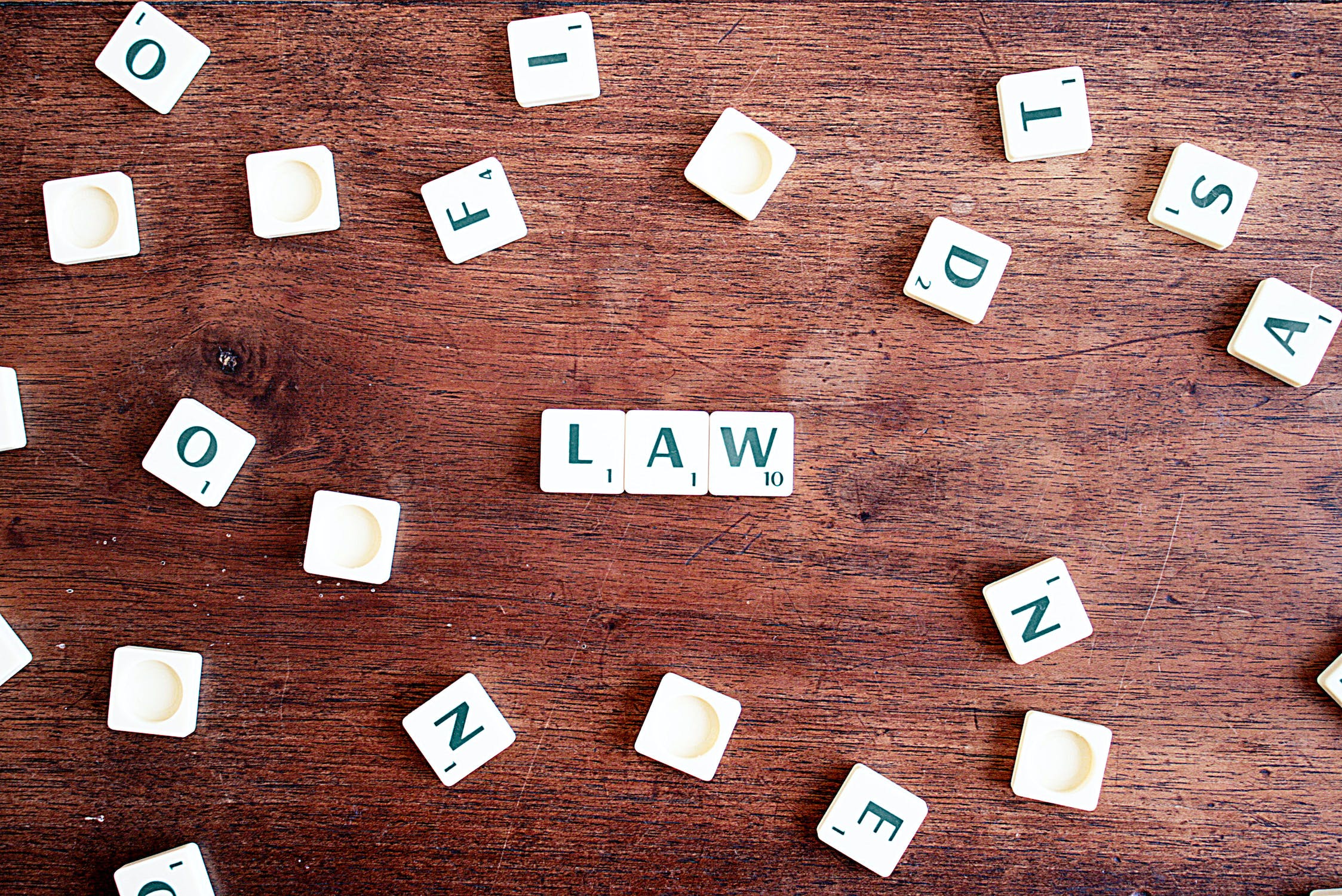how much do probate lawyers charge