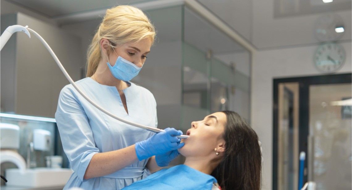 How Your Daily Posture Quietly Influences the Likelihood of Dental Emergencies